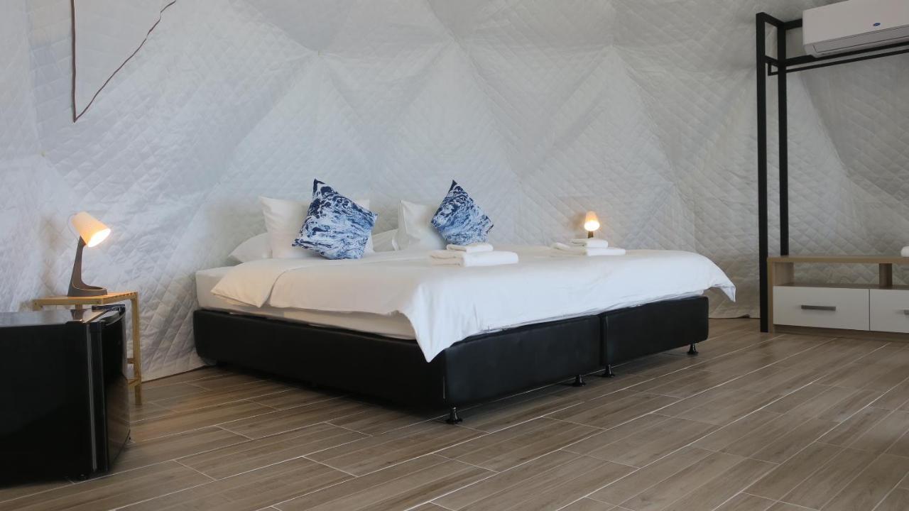 Touch Glamping Koh Yao Noi ทัช แกรมปิ้ง เกาะยาวน้อย Hotel ภายนอก รูปภาพ