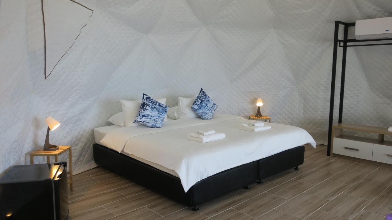 Touch Glamping Koh Yao Noi ทัช แกรมปิ้ง เกาะยาวน้อย Hotel ภายนอก รูปภาพ